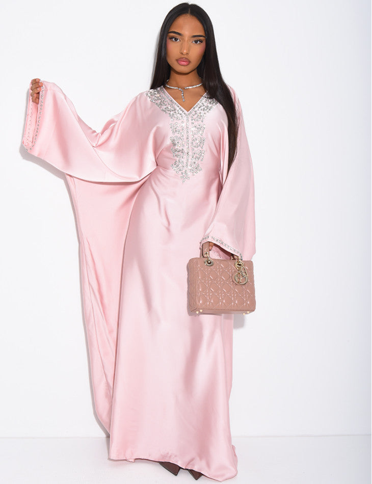 Abaya papillon à cristaux sur le col et les bordures
