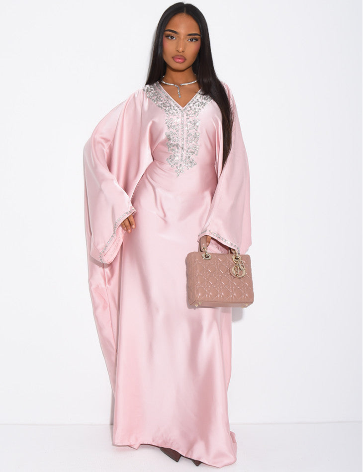 Abaya papillon à cristaux sur le col et les bordures